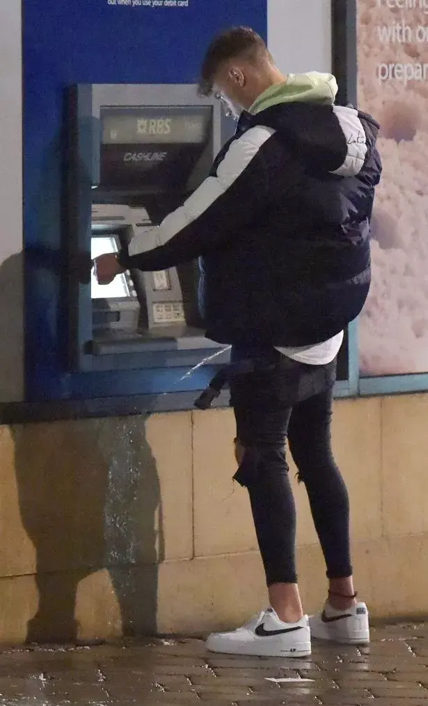 Timer_555 - @biedachuop taki obraz ich