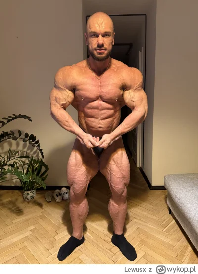 Lewusx - @Lewusx: A tutaj zdjęcie na 4 dni przed Francja, 10 dni po tych z zawodów w ...