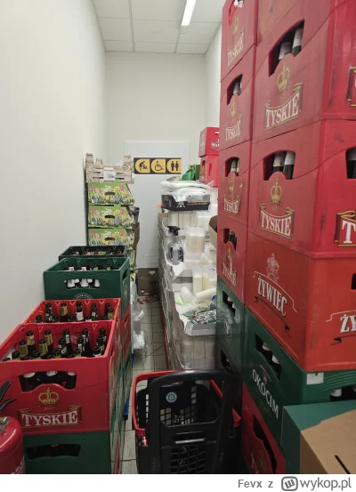 Fevx - Jakby ktoś chciał skorzystać z kibelka w #biedronka to ma problem ( ͡° ʖ̯ ͡°) ...