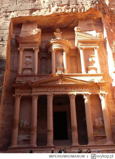 IMPERIUMROMANUM - Tego dnia w Rzymie

Tego dnia,  363 n.e. – miasto Petra w Jordanii ...