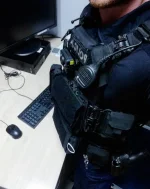 Treda - Wyruszamy właśnie w czterech na patrolowanie miasta. Macie być grzeczni mirki...