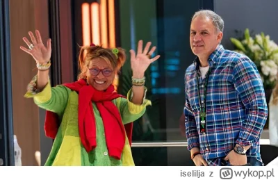 iselilja - #f1 ta jedna zwariowana nauczycielka od plastyki w gimbazie