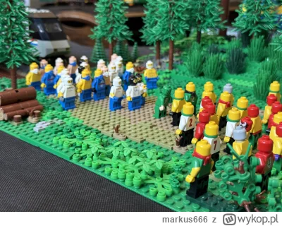 markus666 - Tymczasem w Łodzi na wystawie makiet kolejowych z okazji dnia dziecka xd ...