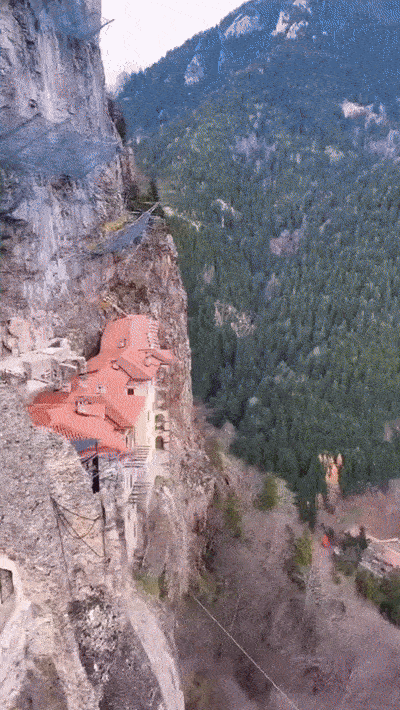 wfyokyga - Kościół na Skałce w Krakowie z lotu ptaka