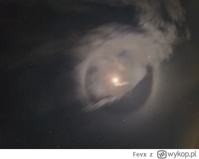 Fevx - Dzisiejsze halo wokół księżyca, tryb astrofoto #ksiezyc #fotografia #halo
