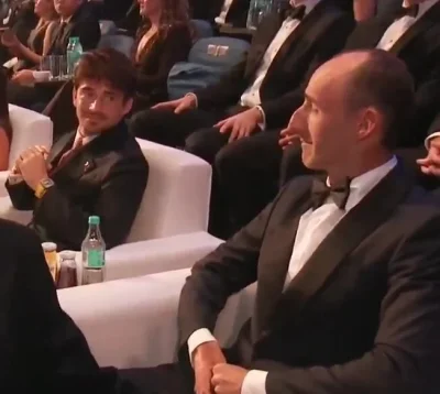 Amigoyamigo - Najprzystojniejszy kierowca w historii królowej motorsportów, a obok Ch...