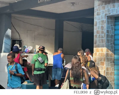 FELIX90 - Takie tam z Wenezueli. Po stylu noszenia koszulki, widać, że jest dumny ( ͡...