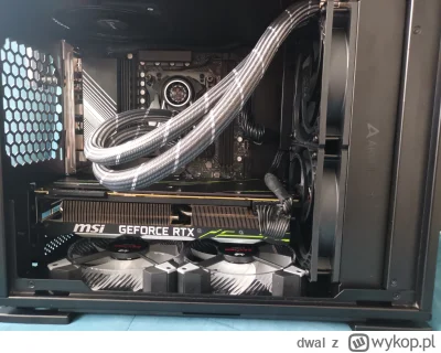 dwal - @10129: karty nie widać w ogóle w menedżer urządzeń. Tak jakbyś ją  wyjął z ko...