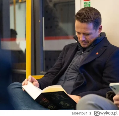 alberto81 - Wybory idą bo Trzaskowski zaczyna czytać książkę w metrze ¯\(ツ)/¯
#polity...