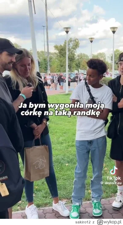 sakiro12 - Mamusia to sama najchętniej by się za niego wzięła  #blackpill #p0lka