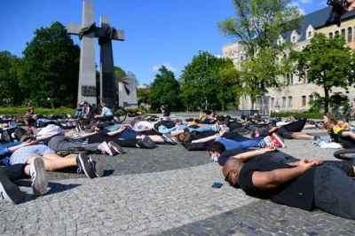 4x80 - @xandra: A tu jaki dasz tag?

''"Black Lives Matter" w Poznaniu.''