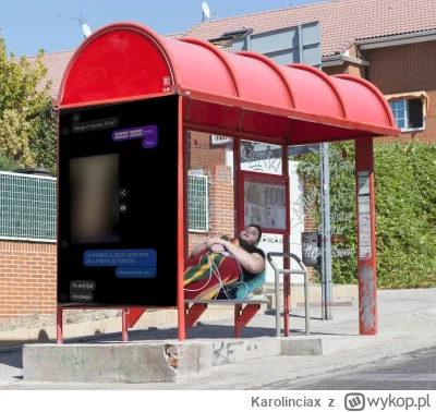 Karolinciax - idelti leży pobity na przystanku
#famemma
