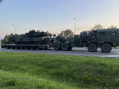 Feeder - Zaczyna się…. Pierwszy dzień nowego prezydenta i już ściągają czołgi do Wars...