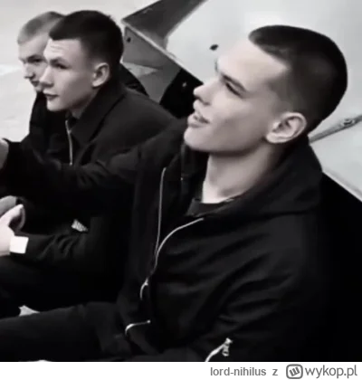 lord-nihilus - Cała męska hierarchia na jednej ławeczce.
#blackpill