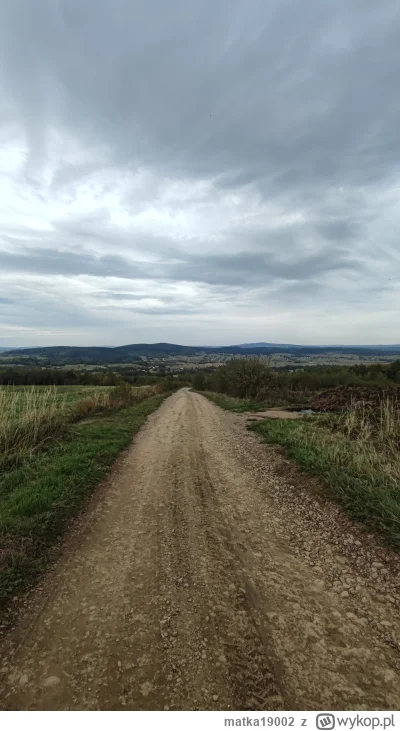 matka19002 - 607 895 + 40 + 119 + 37 = 608 091

Jedna uczciwa jazda na tygodniu

#row...