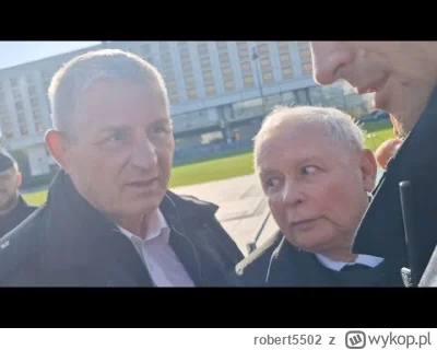 robert5502 - 162 miesiączka smoleńska - Jarosław Kaczyński w asyście policji niszczy ...