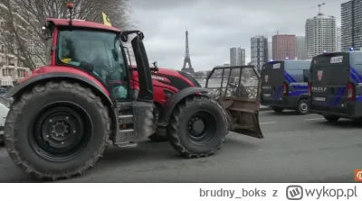 brudny_boks - #rolnictwo konfederacja na traktorach już przejeła Paryż, wszędzie te o...