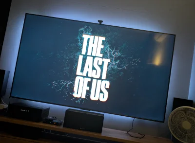 Adicts - @koronawirus 80 cali serio, monitory większe robią. U mnie kulturalne 100 wi...