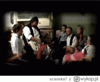 sciemka7 - #gif #heheszki
To testujemy nowy vikop ( ͡° ͜ʖ ͡°)