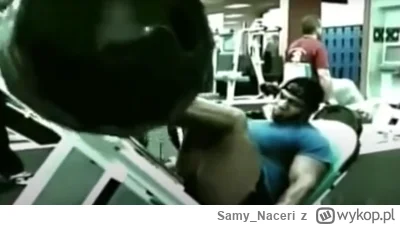 Samy_Naceri - #mirkokoksy #silownia idziesz na siłkę a tam tyson ćwiczy nogi ( ͡º ͜ʖ͡...