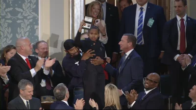 Marcinnx - nowy agent Secret Service ( ͡° ͜ʖ ͡°)
#trump #usa 
#heheszki