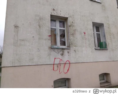 a320neo - Okna na U2 były już w gorszym stanie, a teraz wielkie halo.... 

#danielmag...