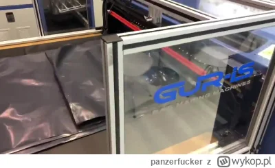 panzerfucker - #ukraina #rosja #wojna
Rosyjski głos w tle (opisujący jakość produktu)...