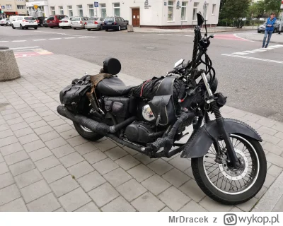 MrDracek - @wiesiu2: zależy od stylu motocykla. Jak nie masz podobnego szmelcu na sam...