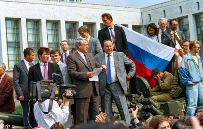 Krafti - @gejuszmapkt: on byl ochroniarzem jelcyna za czasow puczu moskiewskiego ten ...