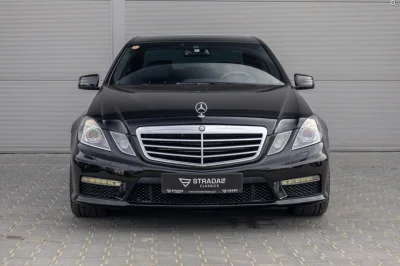 kierowcabombowca_ - Komuś sportową limuzynę z V8?

https://garago.so/c/mercedes-benz-...