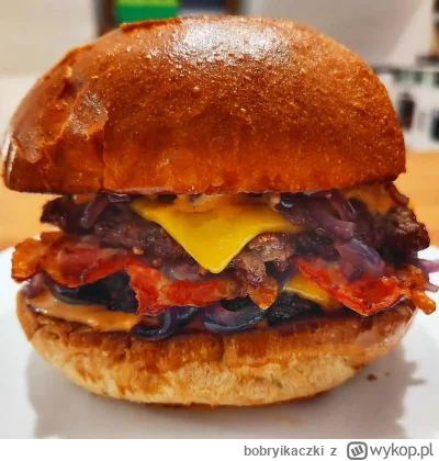 bobryikaczki - Czy prosty, domowy burgerek może plusa?

#jedzzwykopem #gotujzwykopem