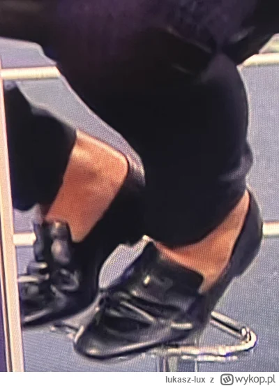 lukasz-lux - odgadnij gościa w studio po stylówie
#mecz