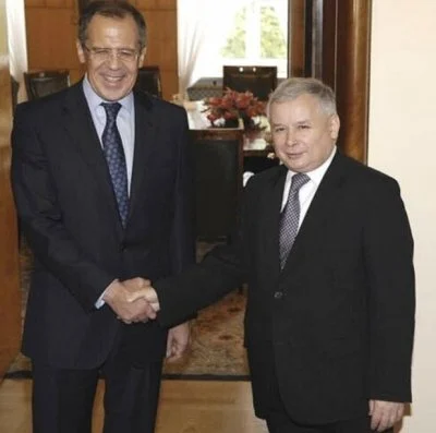 Matuusuu - @eduardo-garcia: Proszę bardzo. ;)