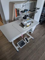 Darknes17 - Chłop chciał sobie uszyć bluzę bo nigdzie idealnej dla siebie nie mógł zn...