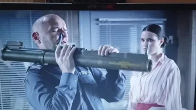 PiszeCzasen - @Myszerpyszer: no scenarzystów poniosła fantazja, chyba byli niezle naf...