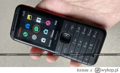 Bzdula - @Ranger: Nokia cały czas robi takie telefony. Bodaj 22 dni na standby :