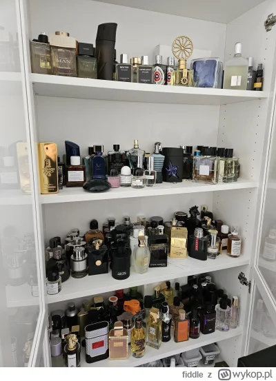 fiddle - Łap. Do tego pudło dekantów + pudełko próbek.