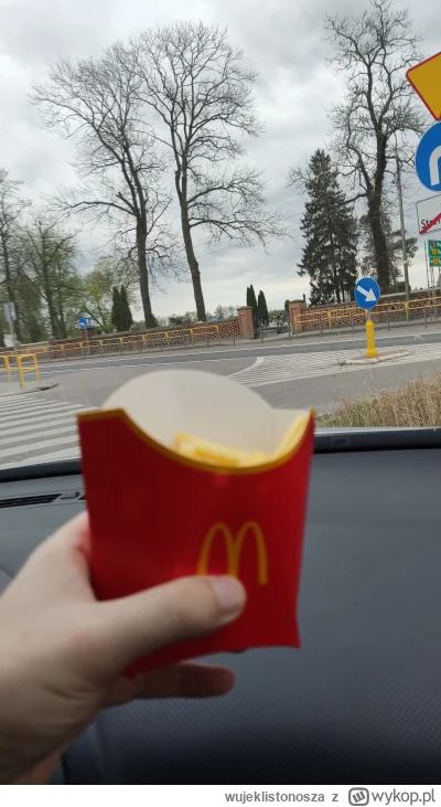 wujeklistonosza - Zawsze mnie rozwala McDonald w Sierpcu. Z jednej strony radość życi...