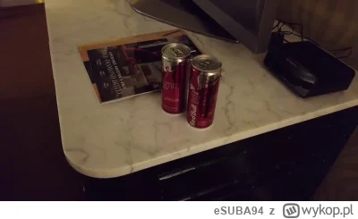 eSUBA94 - @KompletnieLosowyLogin: rączka w kieszeni