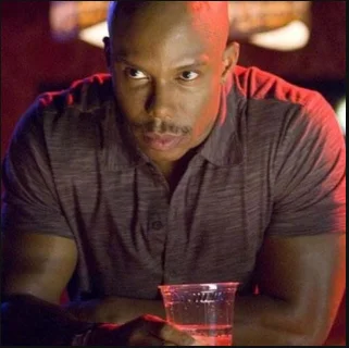 t4f9oy55 - @o_ezu: Niby zielonka, a każdego po imieniu zna na tagu.