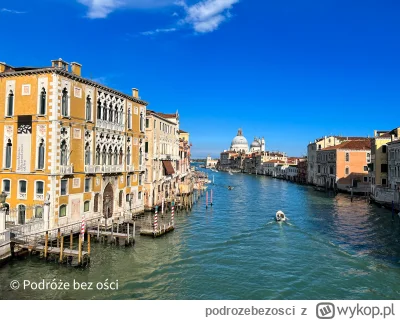 podrozebezosci - Wenecja – miasto jak z bajki, pełne niezwykłych atrakcji! 🛶✨

Wenec...