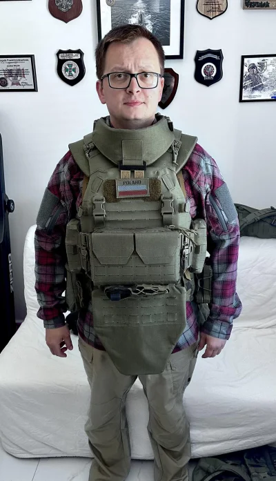 Makavlani - @xiv7: Nie wierzę, że oszukali Jarka Wolskiego
( ͡° ͜ʖ ͡°)