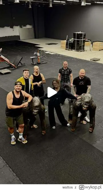 waltos - @KosmicznyNalesnik: według ichniej strony, siłownia ma być otwarta dopiero 2...