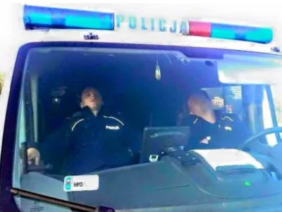 Neobychno - Za godzinę, zgłoszenie, że na rakowickiej ojciec zabił syna nożem,

Polic...