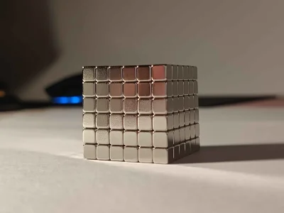 PorzeczkowySok - bawię się magnesikami