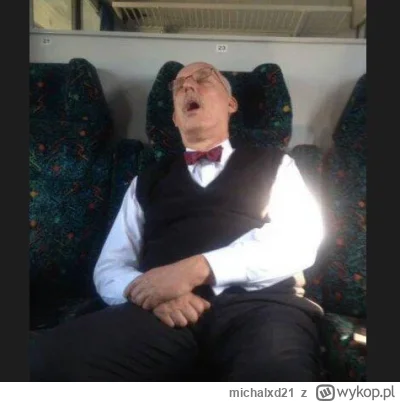michalxd21 - 4 minuty i jeszcze żadnej bramki 

#mecz