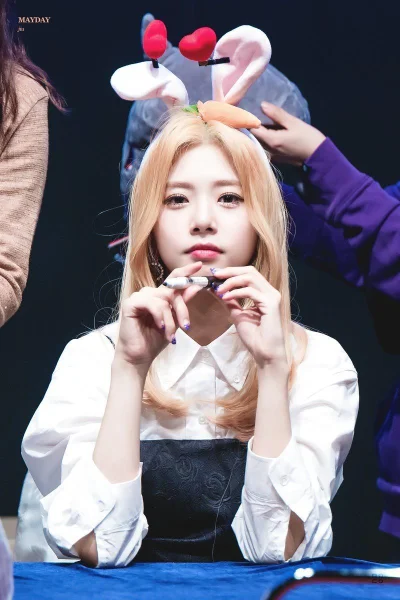 XKHYCCB2dX - #koreanka #jiu #dreamcatcher