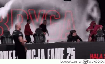 L.....a - Podobało mi się jak Natan robił te bloki kung fu a potem wyprowadził kopnię...