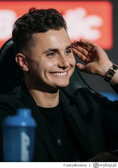 FunkyMonkey - Bartosz, Bartosz, a zaśmiej się jak Walduś dla publiczności… 

#famemma