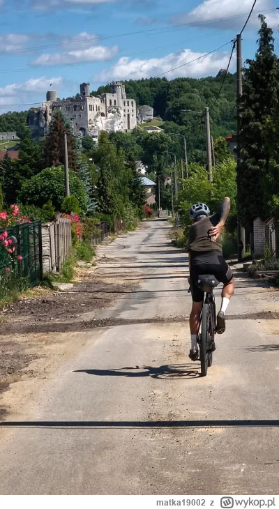 matka19002 - 179 779 + 191 + 200 + 295 + 49 = 180 514

Dd

#rowerowyrownik

Skrypt | ...